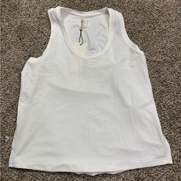 Calia Women’s White Scoop Neck Tank, multiple sizes - Picture 4 of 11